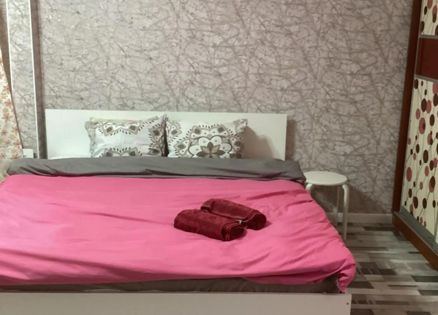 Сдам 1 Комнатную Квартиру В Центре Алматы Посуточно Абая Масанчи 20500 Тг Apartment